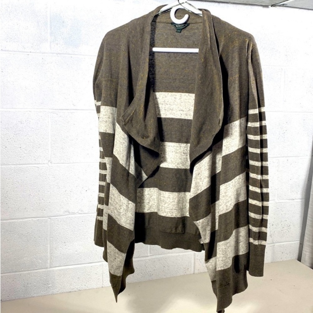 Roots open front striped cardigan in grey and dark green​​​​​​​​​​​
